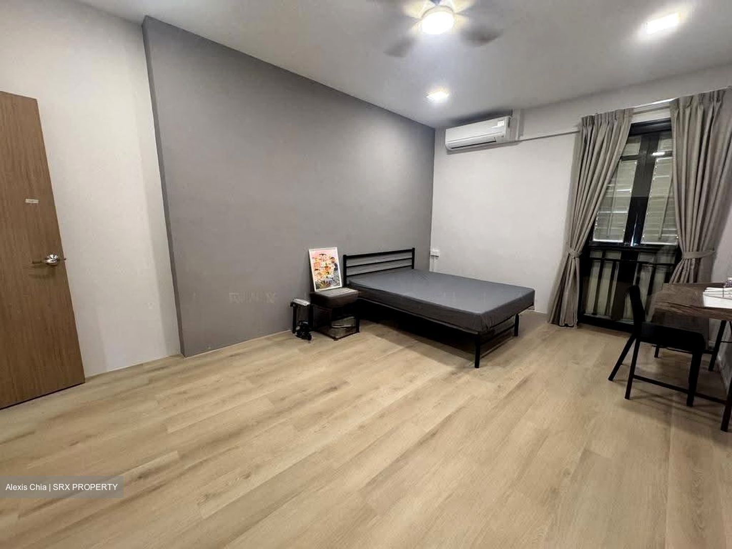 Geylang Road (D14), Shop House #607000271